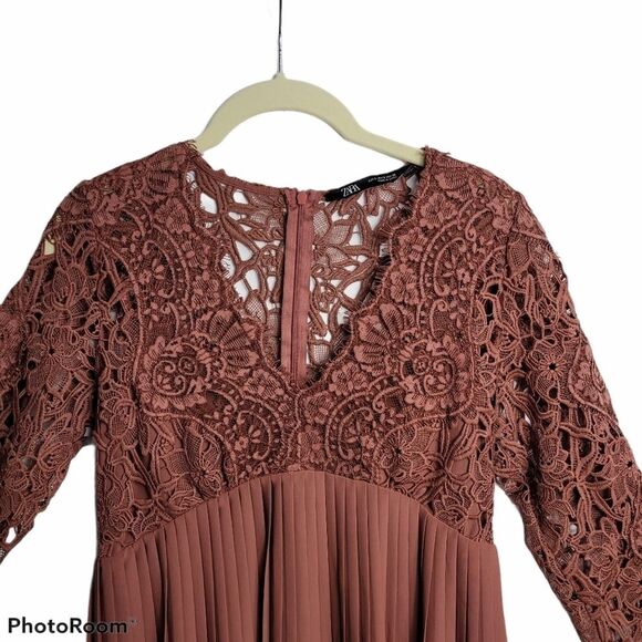 ZARA Pleated Contrast Lace Dress Size SMALL - Picture 8 of 15